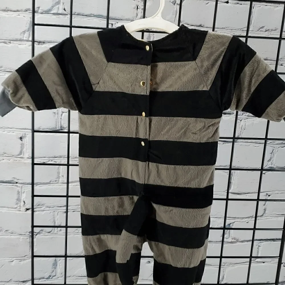 Halloween Costume infant 12-18 Months with Tail Cute
